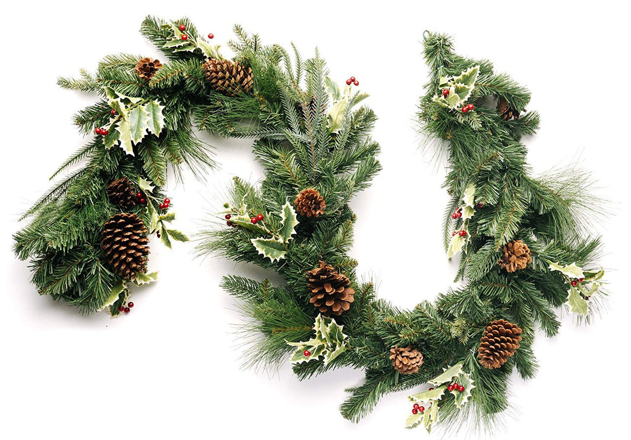 Blakeley Pine Garland with Holly 6 Feet